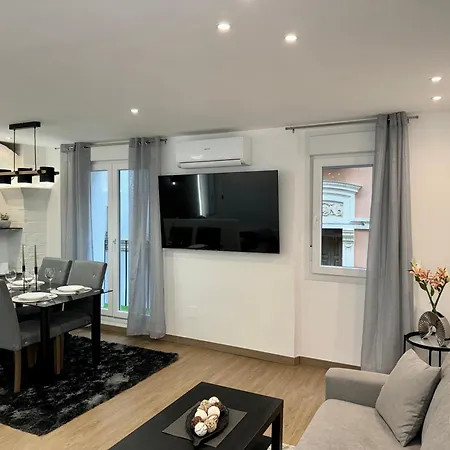 El Pilar A 3 Minutos Zaragoza